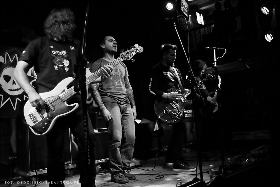 luxtorpeda - lizard king torun