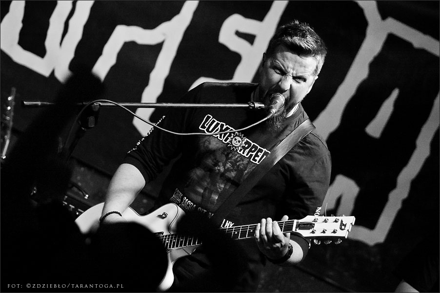 luxtorpeda - lizard king torun