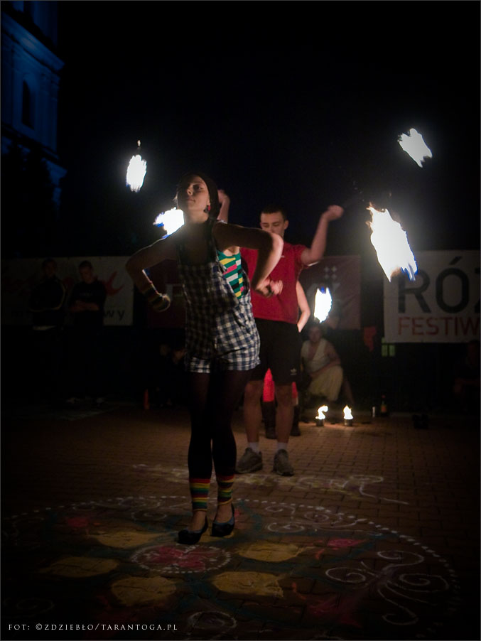 różanystok 2012 fireshow czupakabra
