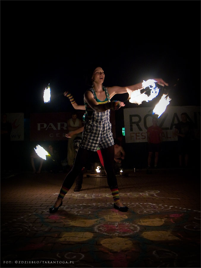 różanystok 2012 fireshow czupakabra