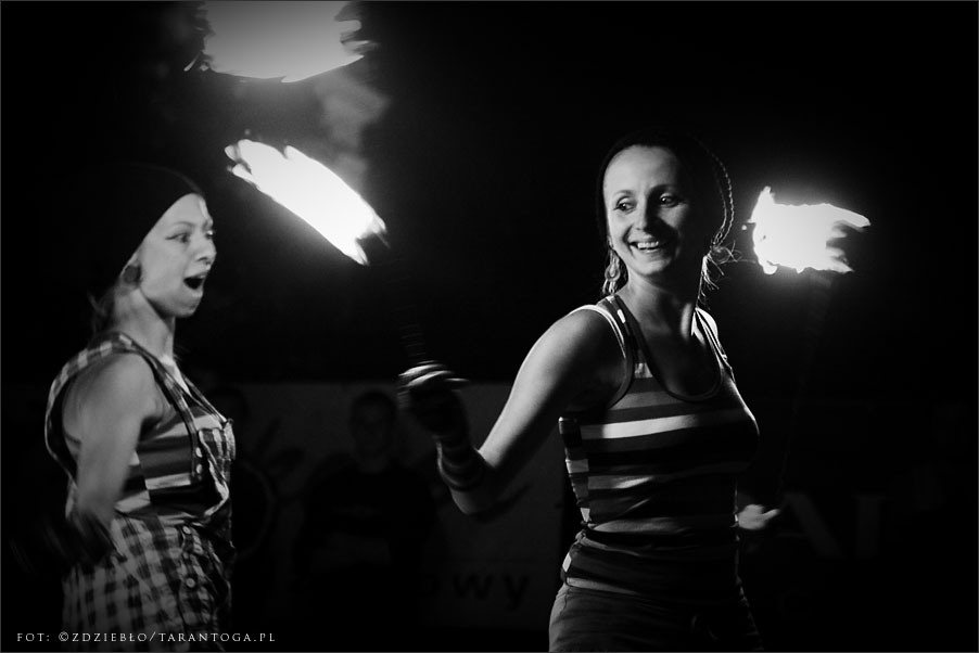 różanystok 2012 fireshow czupakabra
