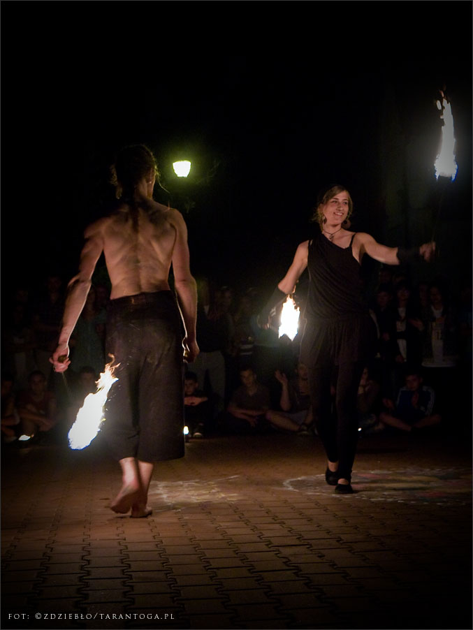 różanystok 2012 fireshow czupakabra