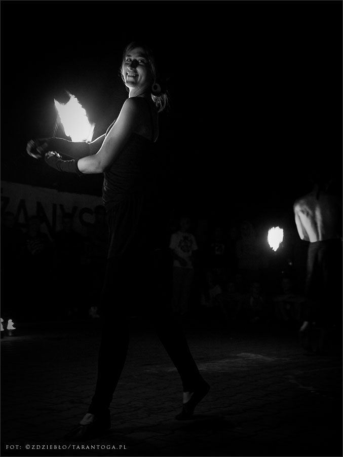 różanystok 2012 fireshow czupakabra