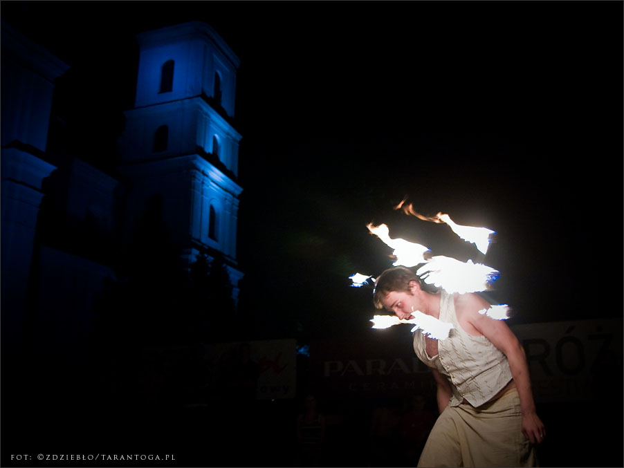 różanystok 2012 fireshow czupakabra