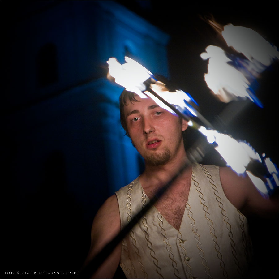 różanystok 2012 fireshow czupakabra