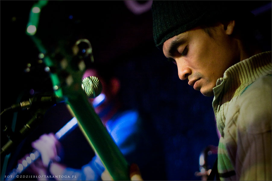 Tomi Simatupang & Zjawy