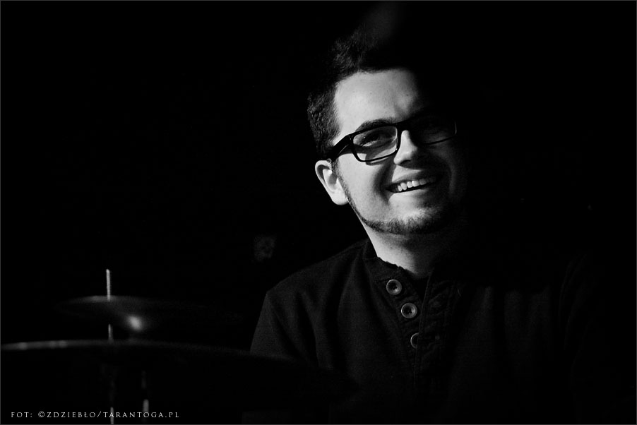 Tomi Simatupang & Zjawy