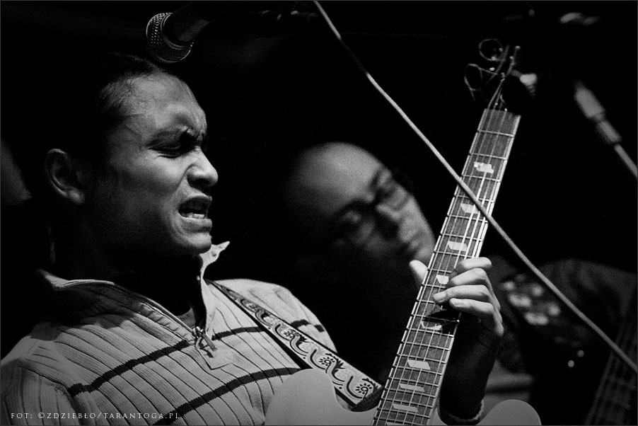 Tomi Simatupang & Zjawy