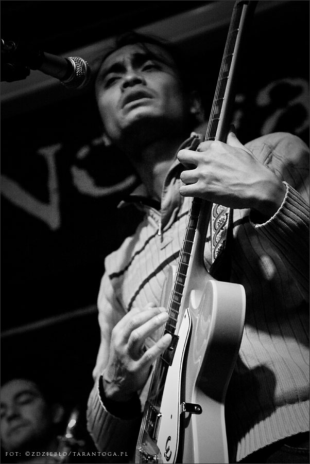 Tomi Simatupang & Zjawy