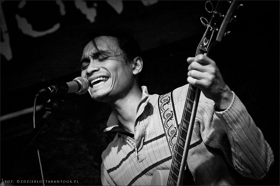 Tomi Simatupang & Zjawy