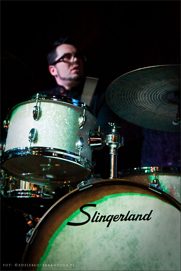 Tomi Simatupang & Zjawy