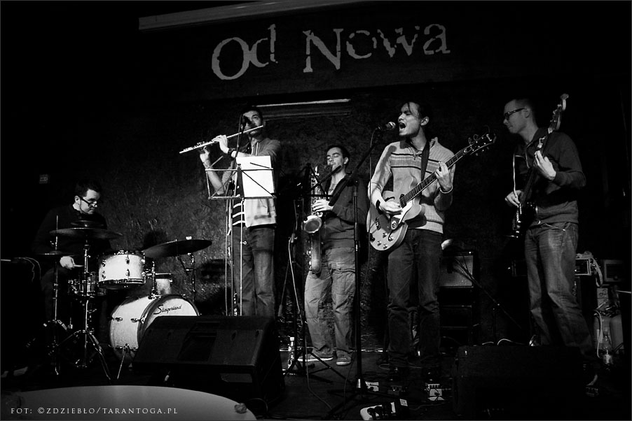 Tomi Simatupang & Zjawy